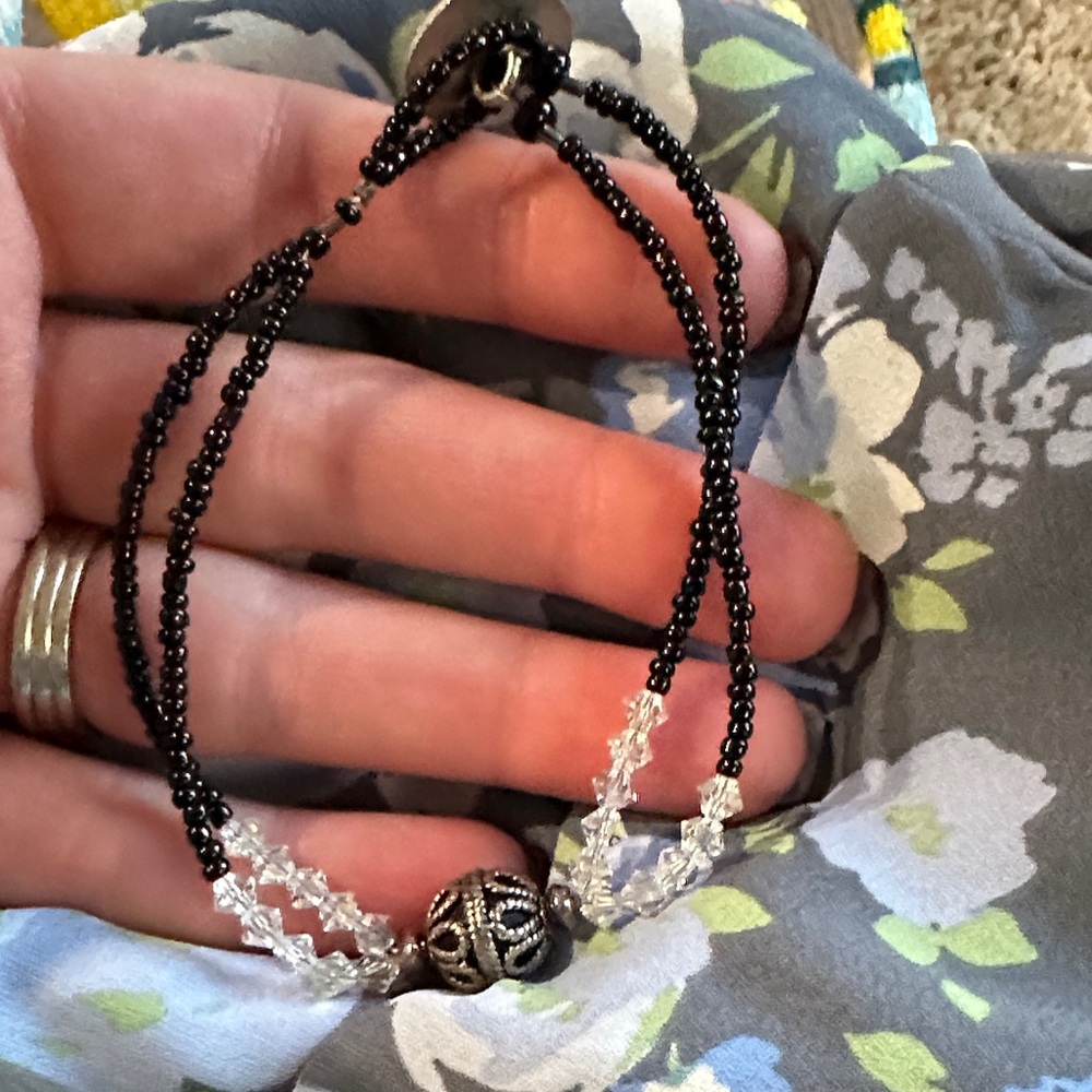 Elegant Black and Silver Beaded Bracelet